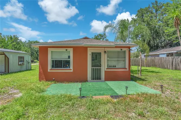 1006 Gray Street, PLANT CITY, FL 33563