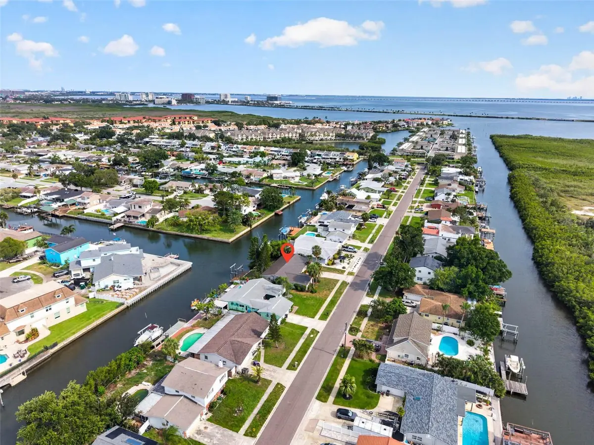 4623 Bay Crest Drive, Tampa, FL 33615 - #1