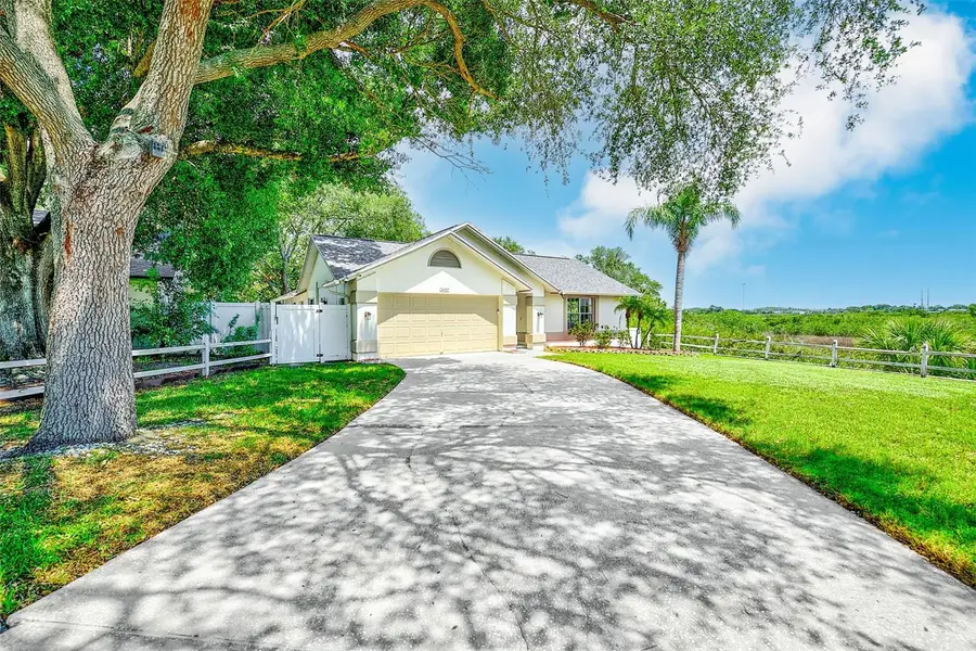 1400 Club Drive, Tarpon Springs, FL 34689 - #2