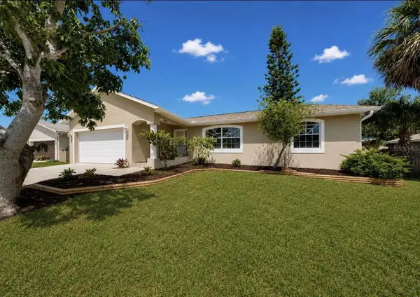 6248 Fairway Boulevard, APOLLO BEACH, FL 33572