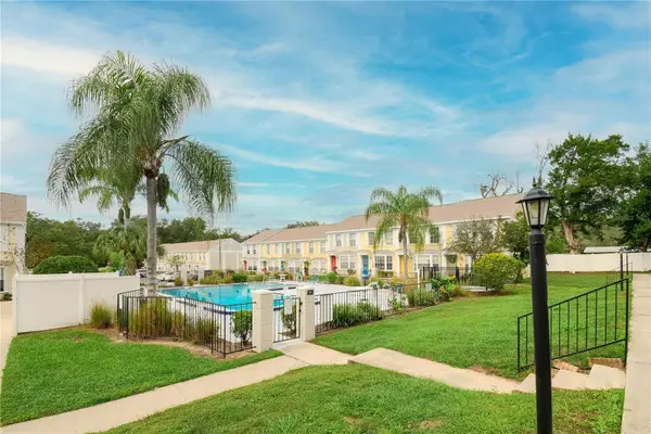13538 Embassy Park Court #44A2, DADE CITY, FL 33525