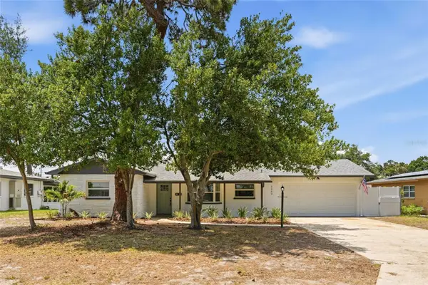 2580 68th Avenue S, ST PETERSBURG, FL 33712