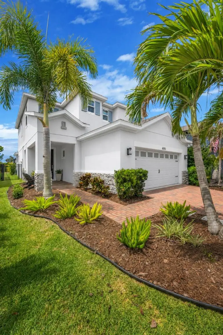 6135 Voyagers Place, Apollo Beach, FL 33572 - #1