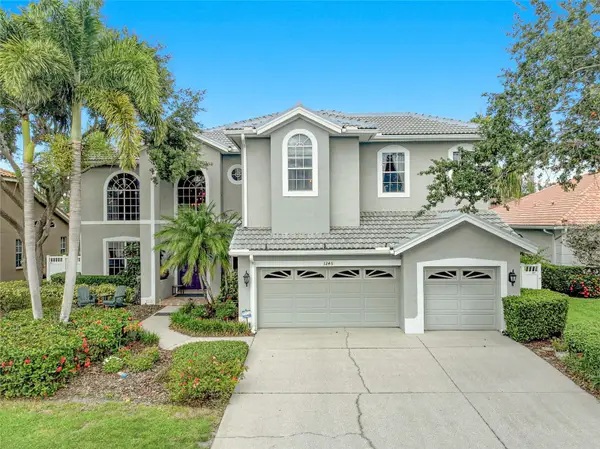 1246 Darlington Oak Circle Ne, ST PETERSBURG, FL 33703