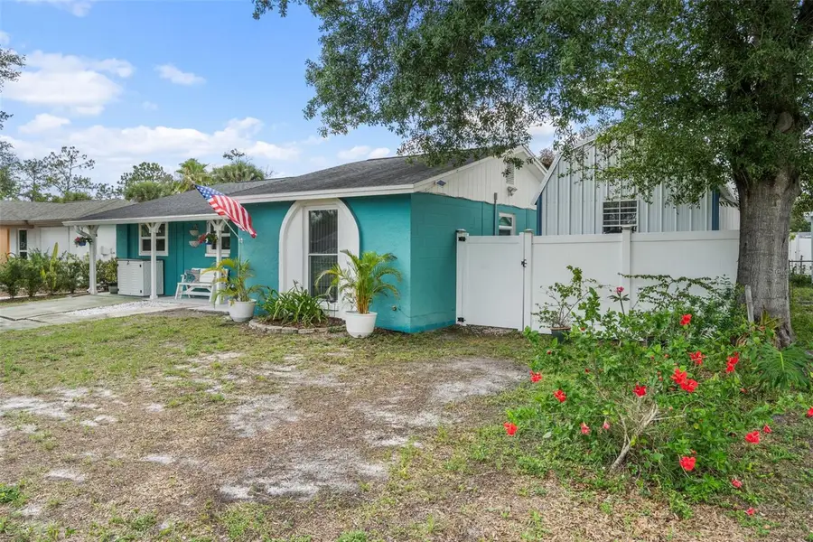7906 Woodvine Circle, Tampa, FL 33615 - #2