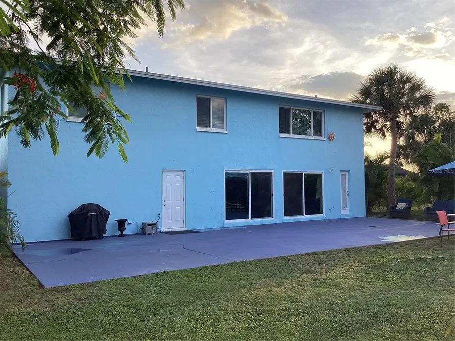 90 Oakland Hills Court, Rotonda West, FL 33947 - #2