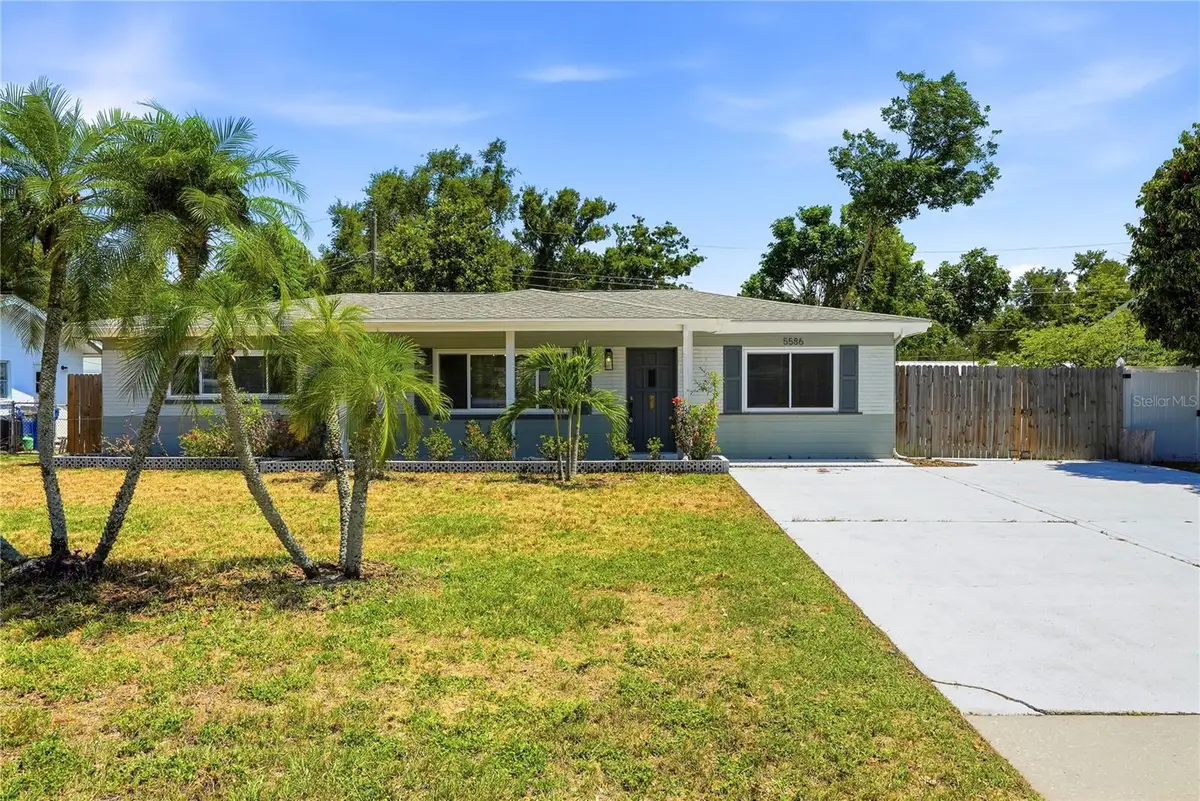 5586 30th Avenue N, Saint Petersburg, FL 33710 - #1