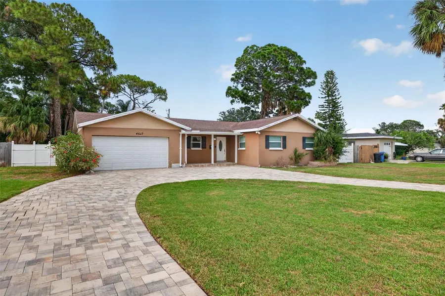 4627 Venetian Boulevard Ne, Saint Petersburg, FL 33704 - #2
