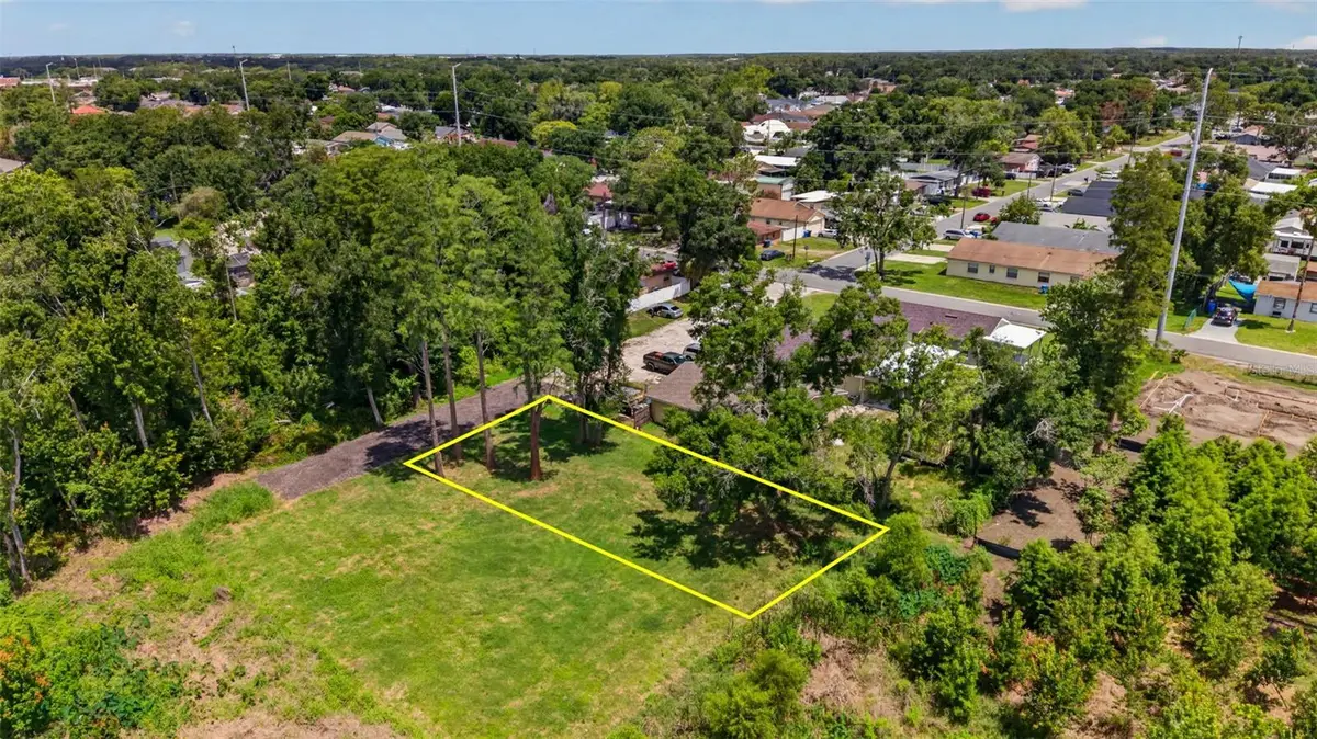 6817 N Blossom Avenue, Tampa, FL 33614 - #1