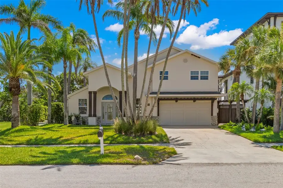 819 Bay Esplanade, Clearwater Beach, FL 33767 - #2