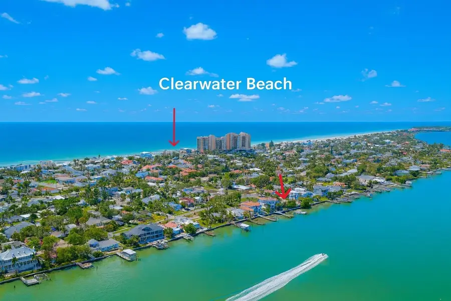 819 Bay Esplanade, Clearwater Beach, FL 33767 - #3