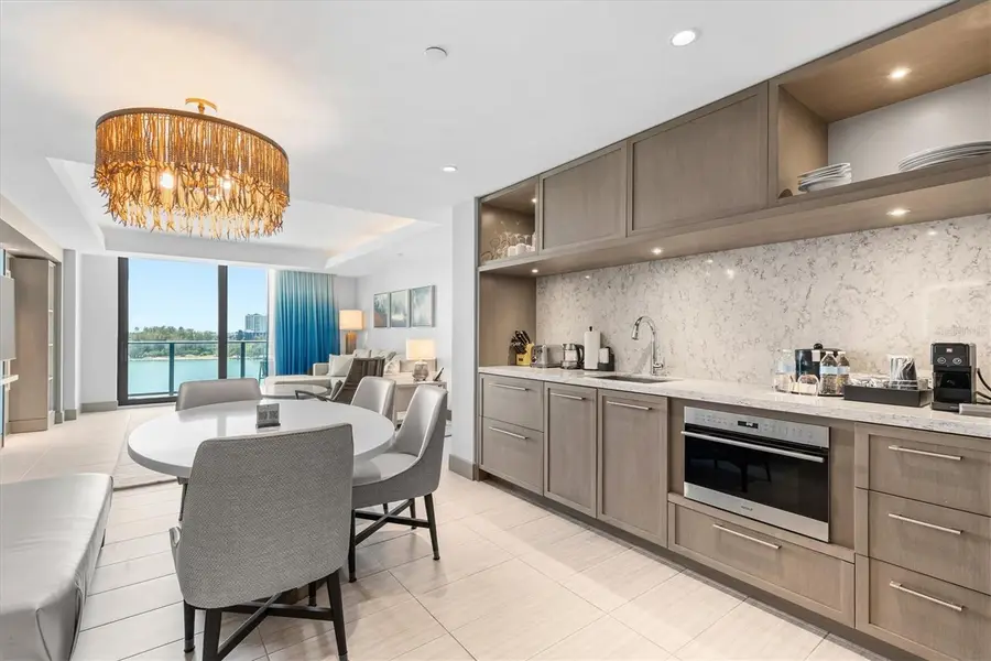 691 S Gulfview Boulevard #815, Clearwater Beach, FL 33767 - #3