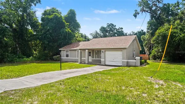206 Oak Circle, OCALA, FL 34472