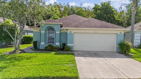 5526 Gallant Fox Court, WESLEY CHAPEL, FL 33544