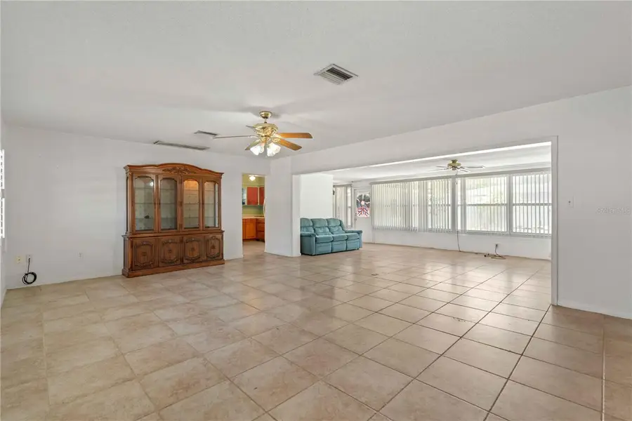 927 Parkwood Drive, Dunedin, FL 34698 - #3