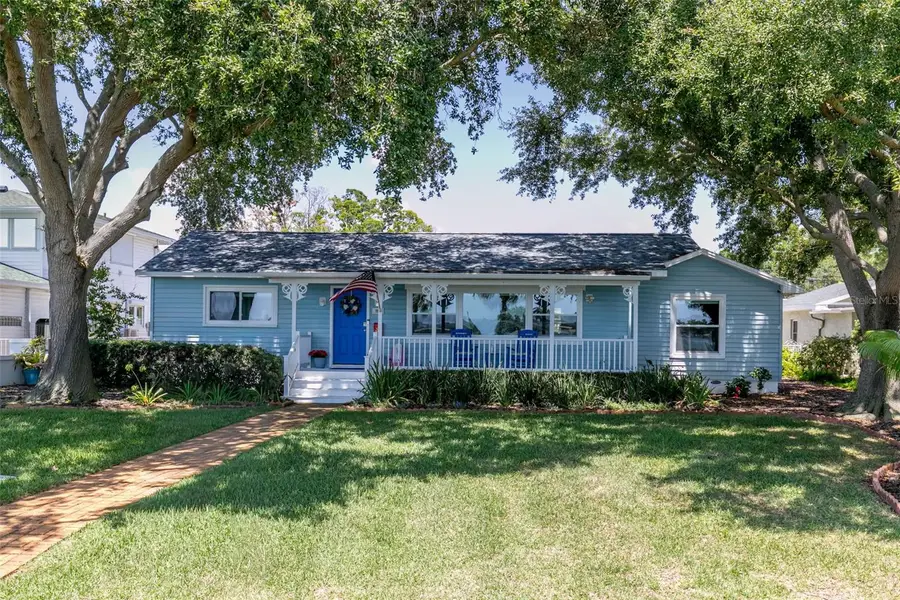 110 Sunset Drive S, Saint Petersburg, FL 33707 - #2