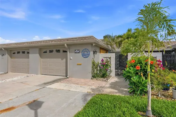 573 Boca Ciega Point Boulevard N, ST PETERSBURG, FL 33708