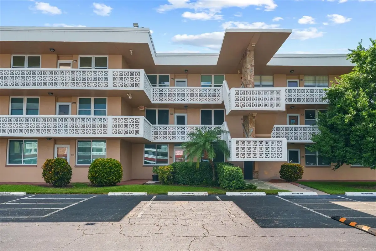 5095 Bay Street Ne #114, Saint Petersburg, FL 33703 - #1