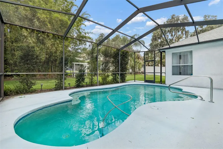 2005 Wexford Green Drive, Valrico, FL 33594 - #2