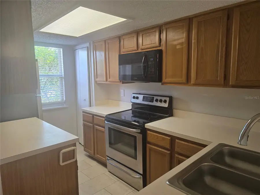 8713 Liberty Place, Tampa, FL 33615 - #3