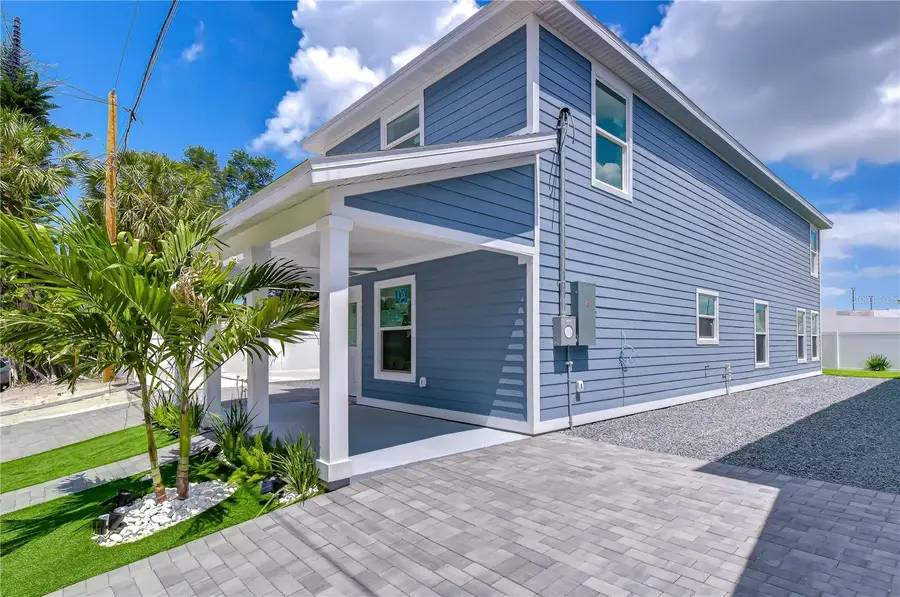 222 8th Avenue Drive W, Bradenton, FL 34205 - #3