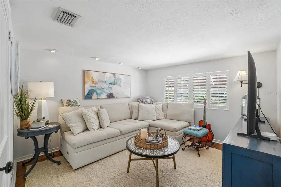 1204 E Park Circle, Tampa, FL 33604 - #3