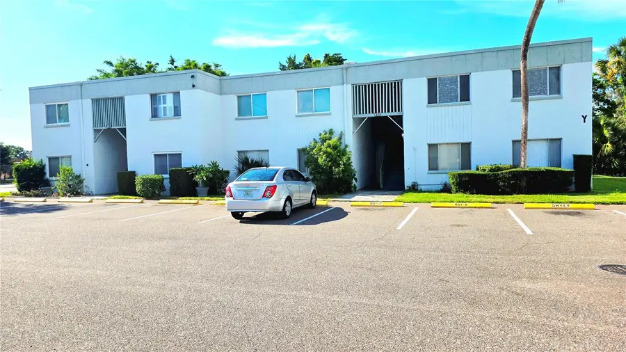 851 N Keene Road #Y7, Clearwater, FL 33755 - #3