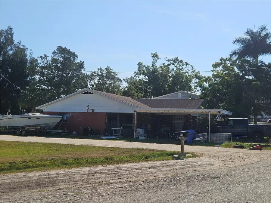609 1st Avenue Nw, Ruskin, FL 33570 - #3