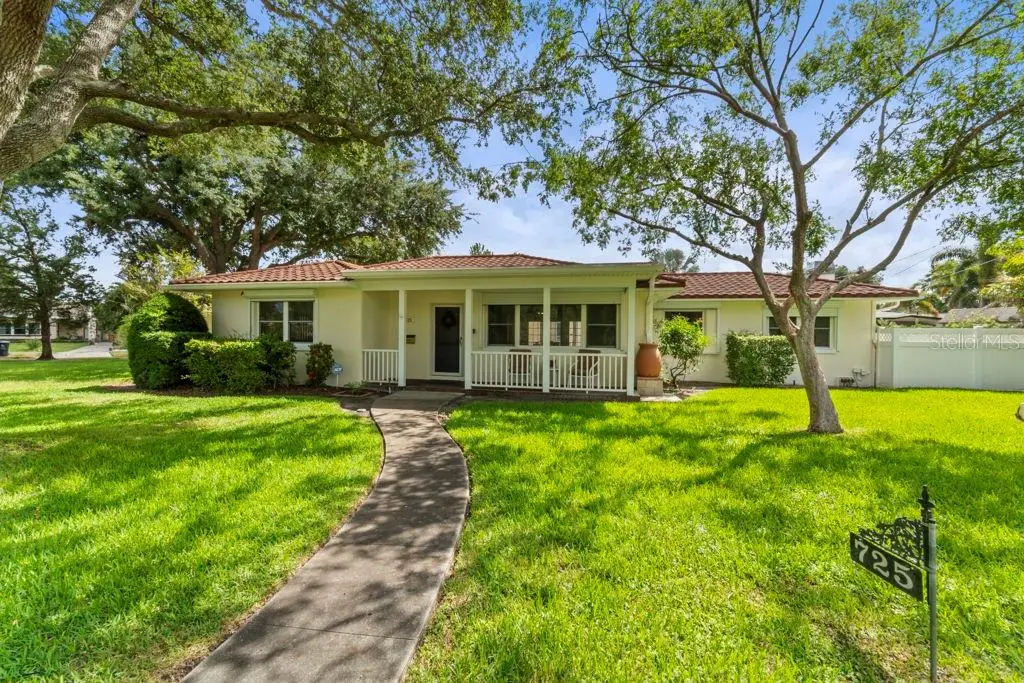 725 61st Street N, Saint Petersburg, FL 33710 - #1