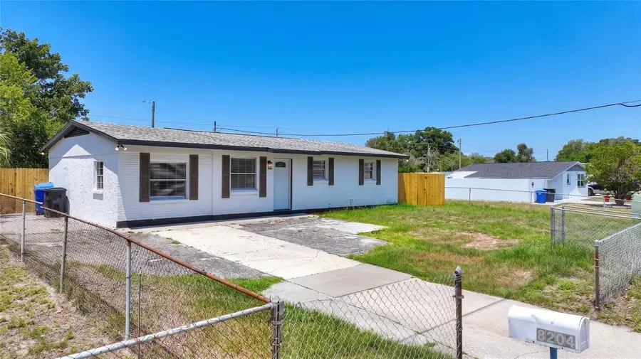 8204 Allamanda Avenue, Tampa, FL 33619 - #2