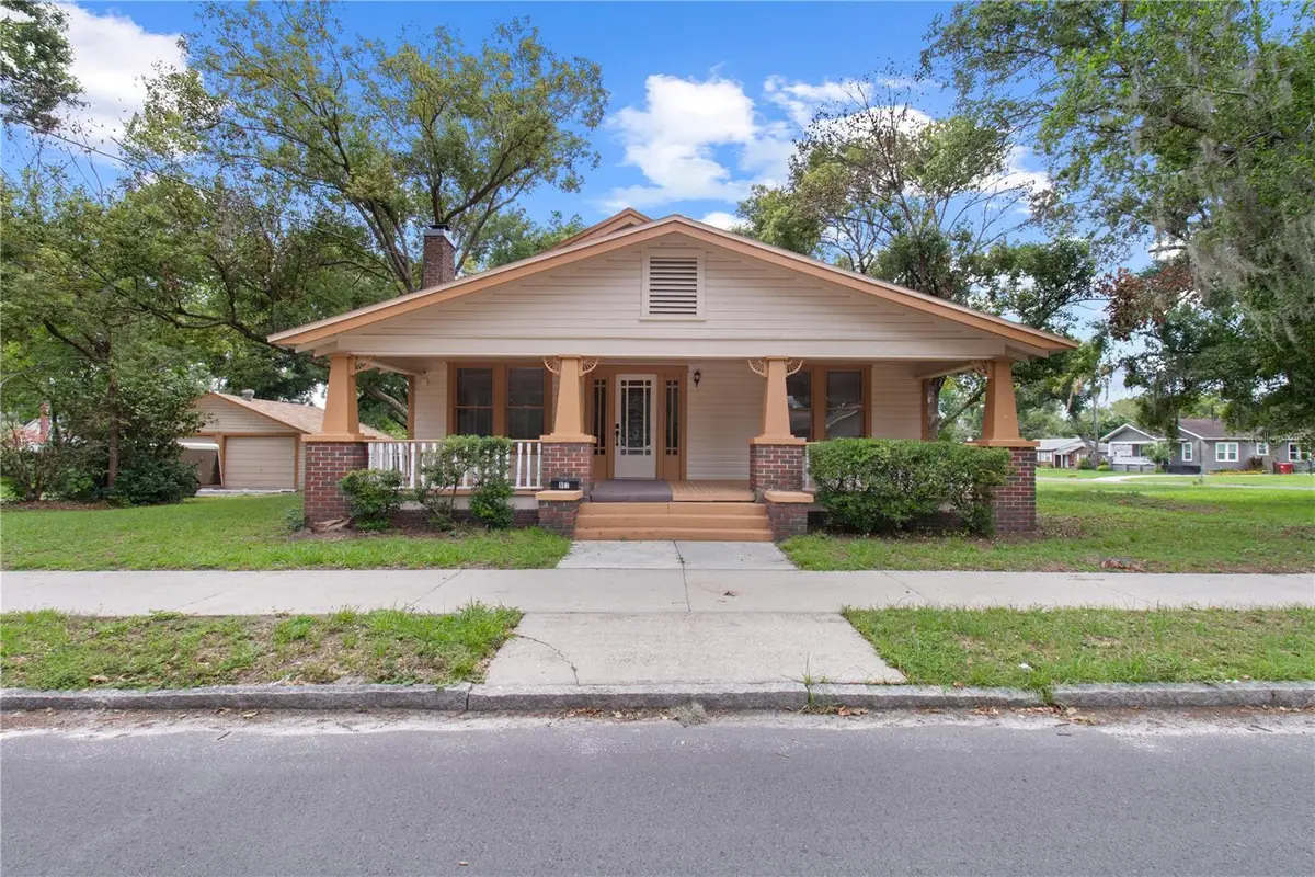 907 N Clark Street, Plant City, FL 33563 - #1