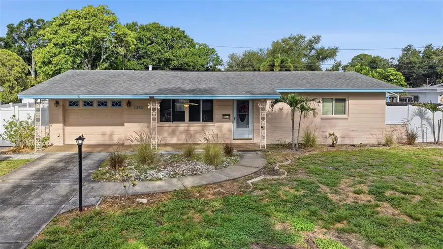 3360 70 Street N, Saint Petersburg, FL 33710 - #2