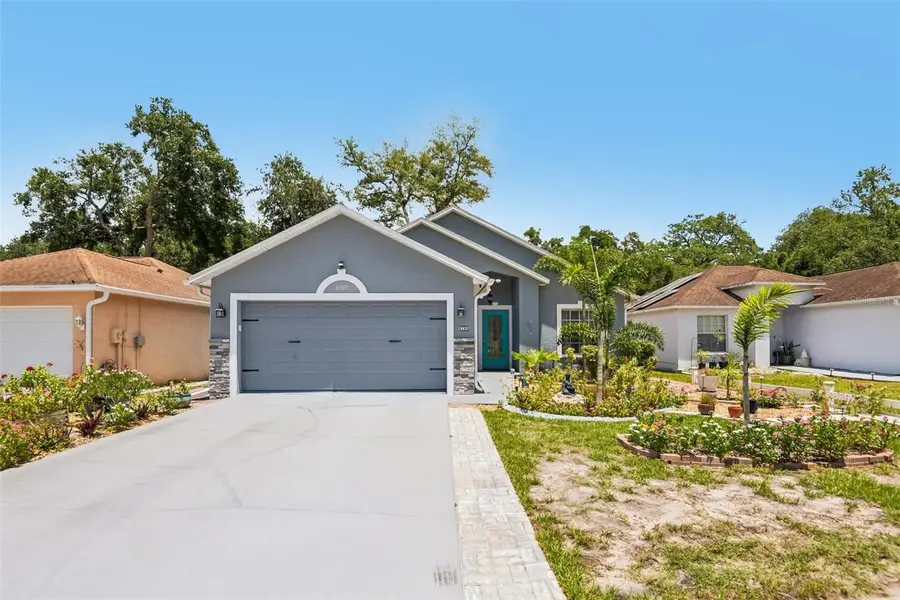 8709 Busch Oaks Street, Tampa, FL 33617 - #2