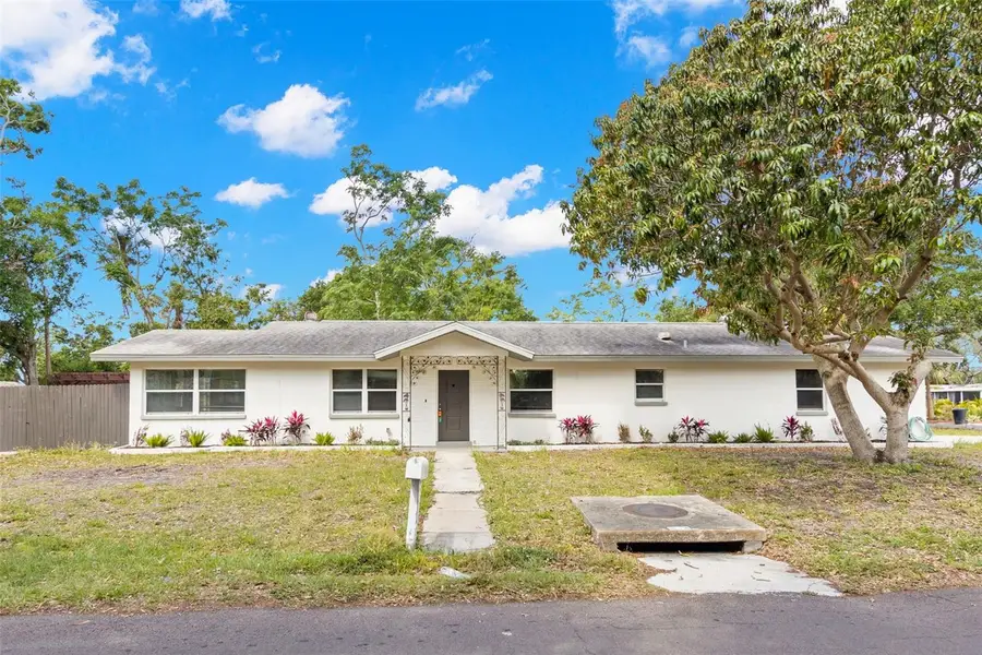 1431 57th Street S, Gulfport, FL 33707 - #2