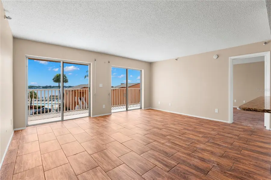 7432 Sunshine Skyway Lane S #302, Saint Petersburg, FL 33711 - #3