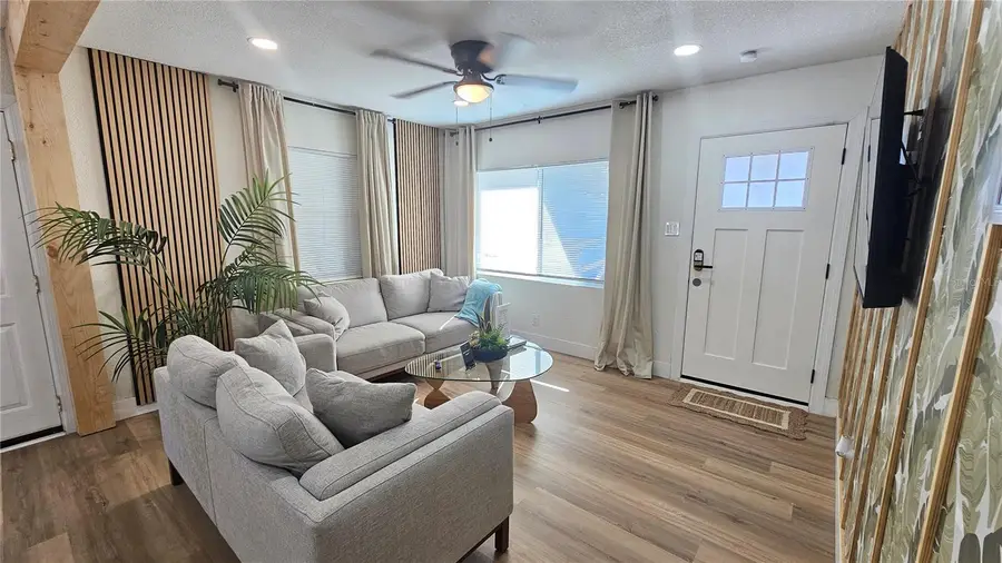 3011 W Spruce Street, Tampa, FL 33607 - #2