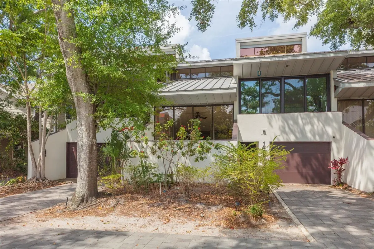 1511 S Bay Villa Place, Tampa, FL 33629 - #1