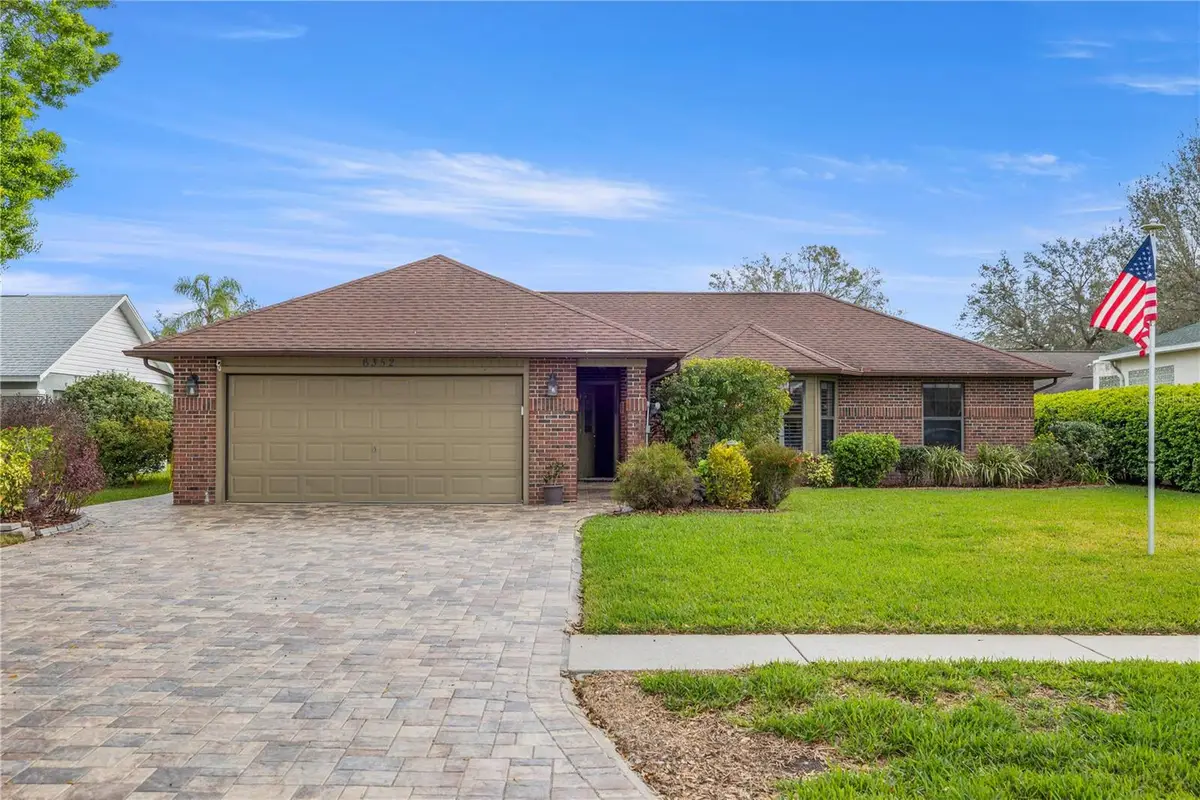 6352 Huntington Drive, Zephyrhills, FL 33542 - #1