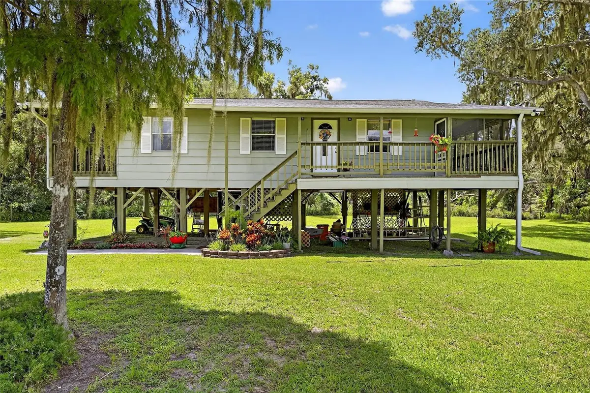 205 Wendel Avenue, Lithia, FL 33547 - #1