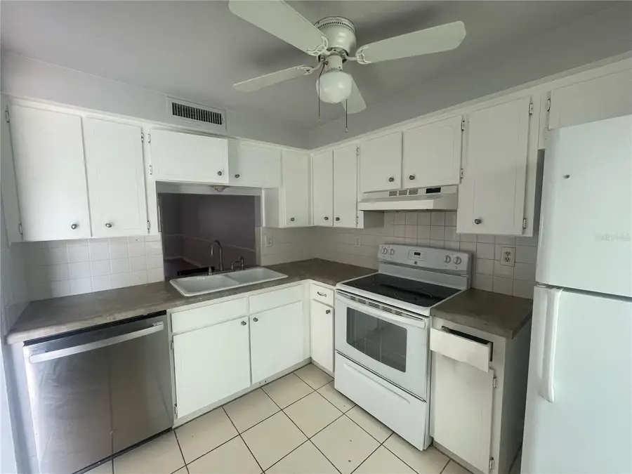 4211 Sheldon Place #4211, New Port Richey, FL 34652 - #2