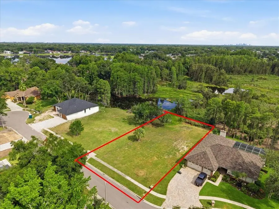 Woods End Ct, Tampa, FL 33618 - #2
