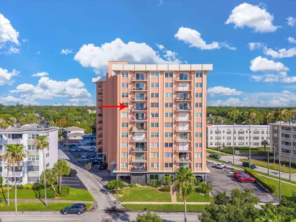 1120 N Shore Drive Ne #802, ST PETERSBURG, FL 33701