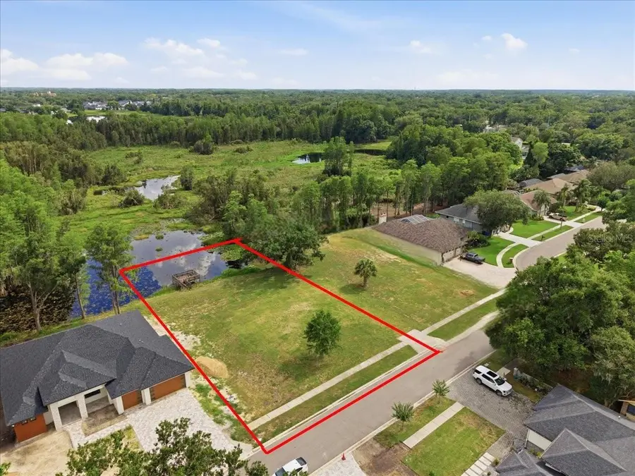 Woods End Court, Tampa, FL 33618 - #3