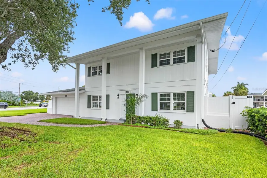 4000 14th Way Ne, Saint Petersburg, FL 33703 - #2