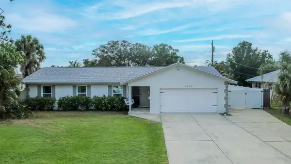 5218 Venetian Boulevard Ne, ST PETERSBURG, FL 33703