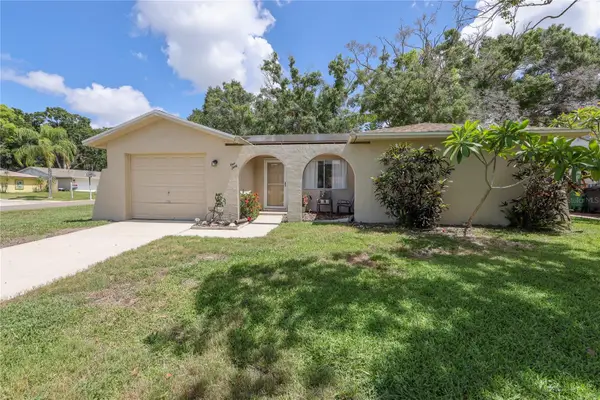 160 Meadowlark Drive, SAFETY HARBOR, FL 34695