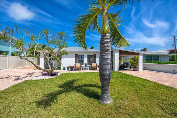 136 143rd Avenue E, MADEIRA BEACH, FL 33708