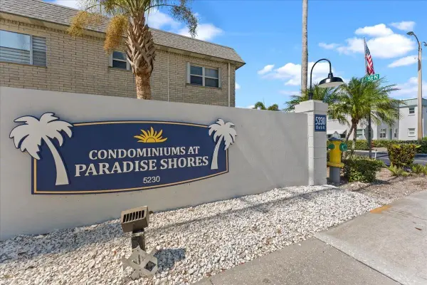 5357 81st Street N #18, ST PETERSBURG, FL 33709