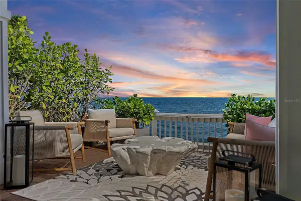 4966 Coquina Key Drive Se, ST PETERSBURG, FL 33701