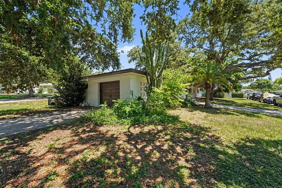 217 Garden Circle, Clearwater, FL 33756 - #3